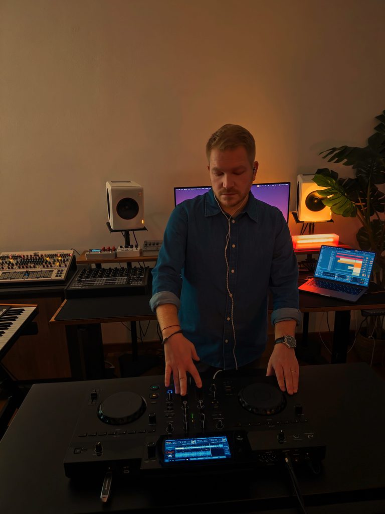 AlphaTheta XDJ-AN